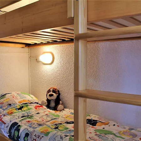 Apartment Cosy A 1850 : 2 Pieces, Coin Montagne, 6 Couchages, Aux Pieds, Terrasse Sud - Fr-1-330-125 *